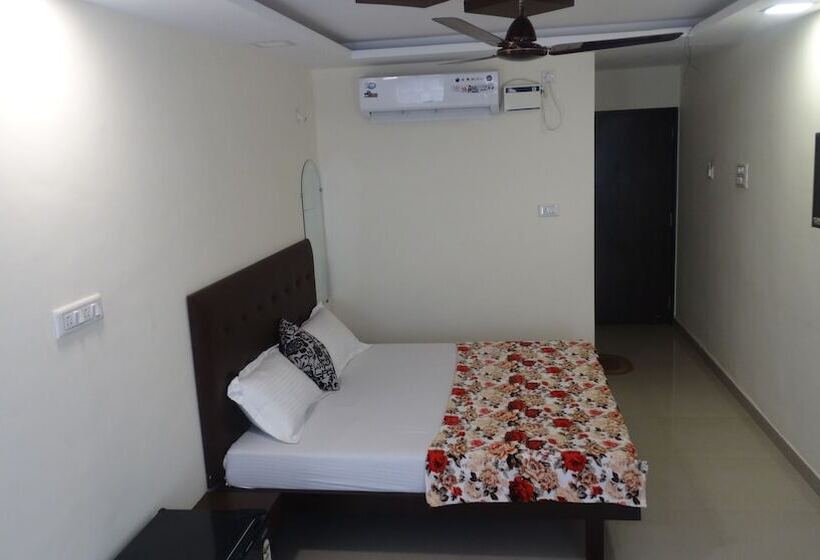 호텔 Swaraj The Goan Dream