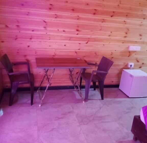 فندق The Cool Huts