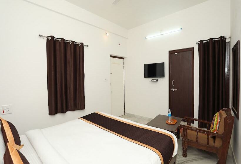 호텔 The Grace Inn