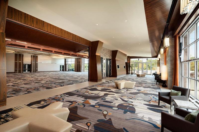 The Landing Hotel At Rivers Casino & Resort