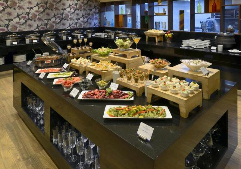 酒店 Deventure Sarovar Portico Kapashera, New Delhi