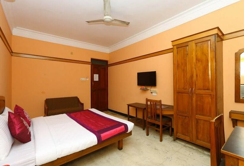 Отель The Park View Inn