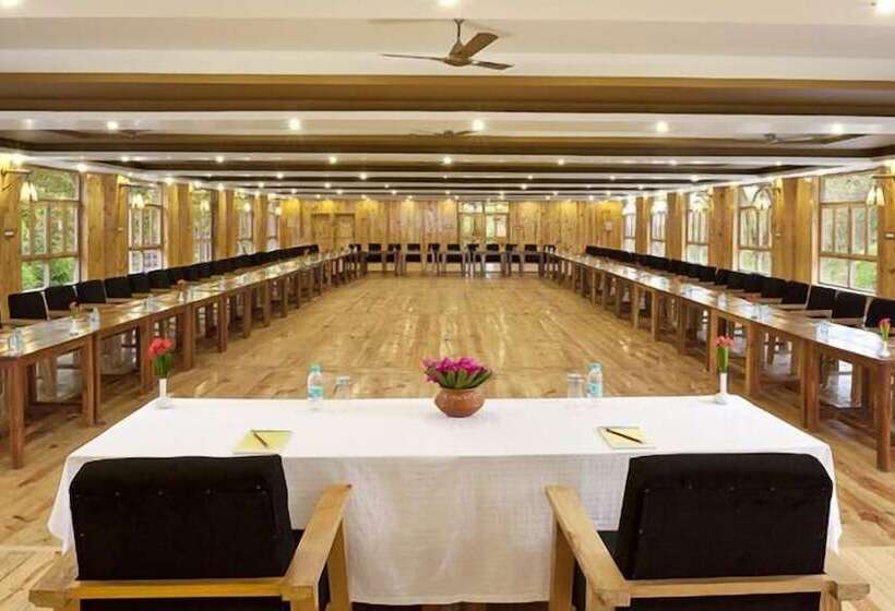 בית מלון כפרי The Rangers Reserve   Corbett