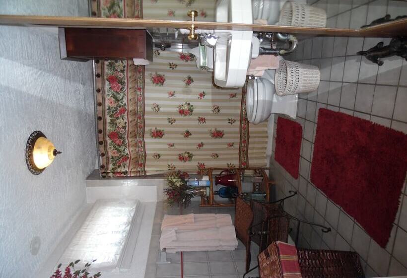 בית מלון כפרי The Sea Gypsy