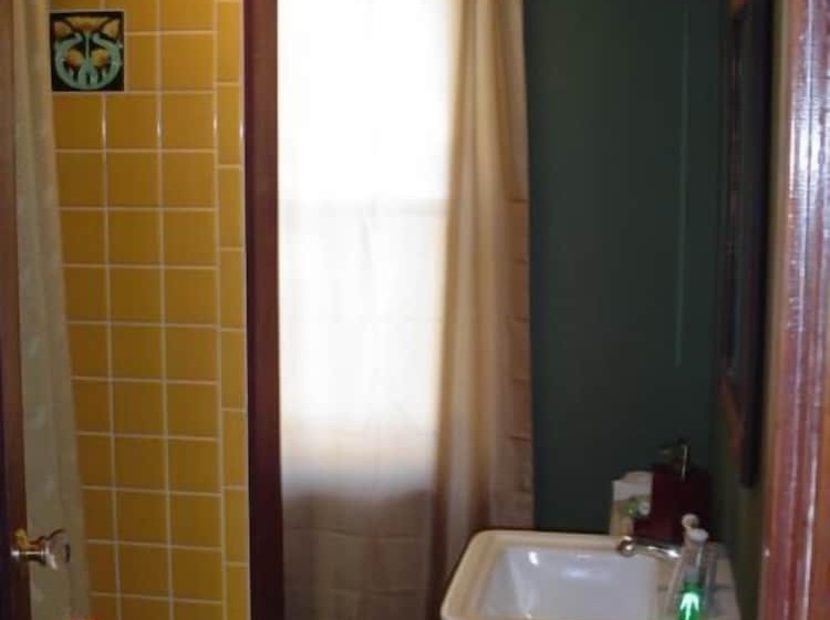 בית מלון כפרי The Sea Gypsy