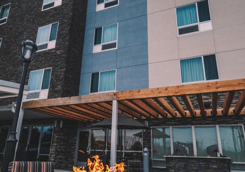 هتل Towneplace Suites By Marriott Toledo Oregon