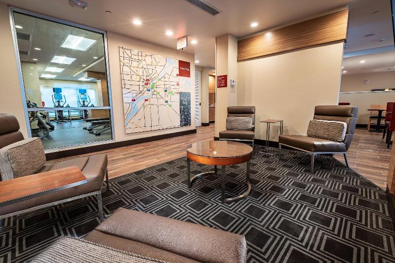 هتل Towneplace Suites By Marriott Toledo Oregon