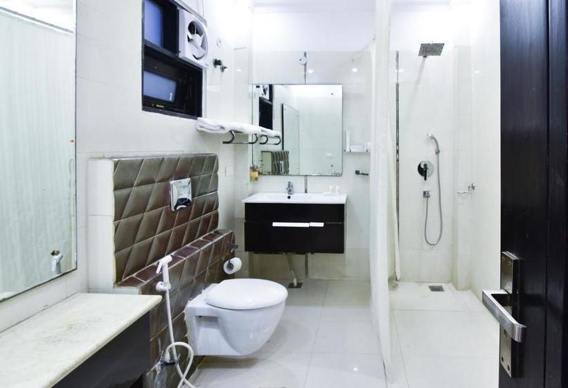 Отель Treebo Trend The G8 Sector 39