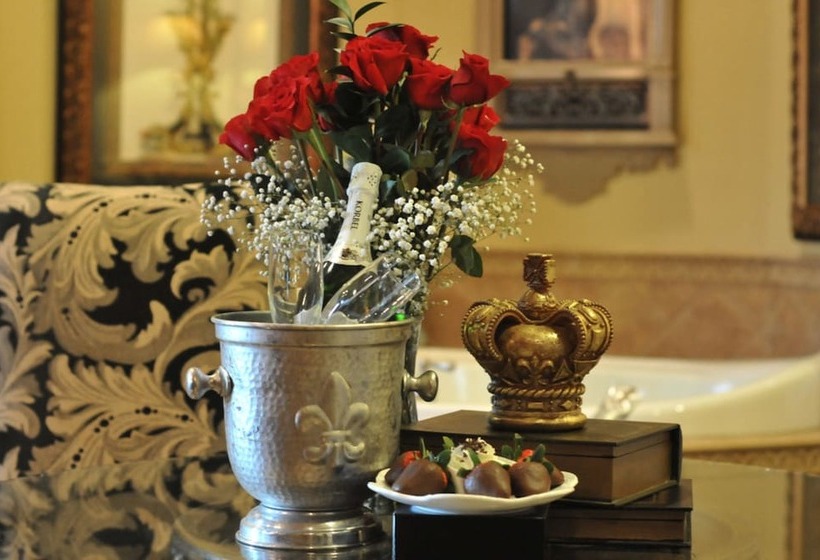 فندق Two Hearts Inn