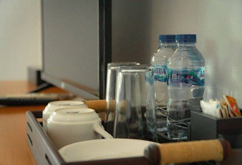 בית מלון כפרי Umadhatu Resort