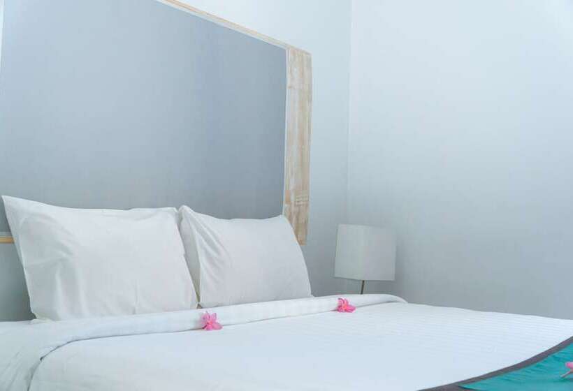 בית מלון כפרי Umadhatu Resort