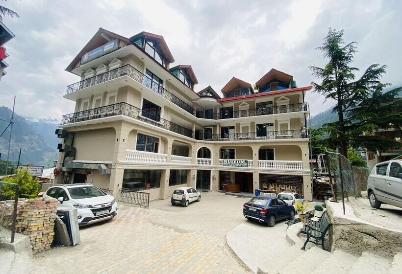 هتل Utopia Resorts & Spa