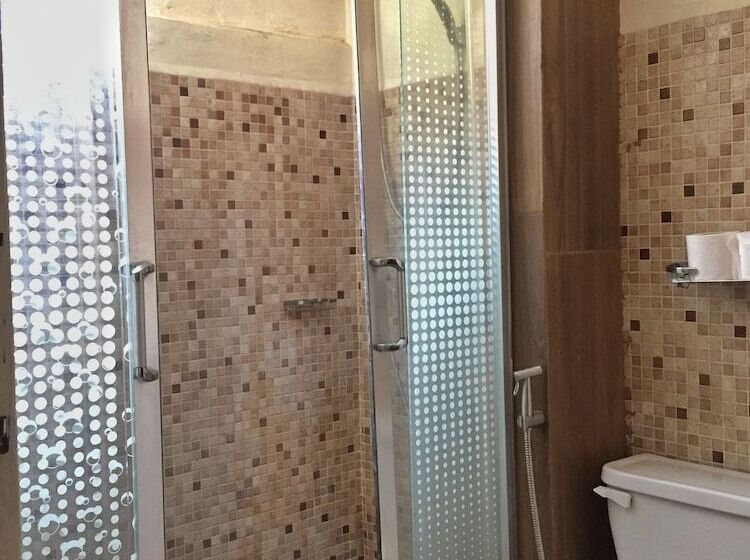 هتل Veneto De Vigan   Annex