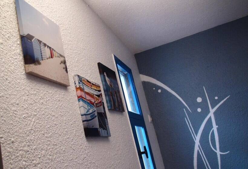 ホテル Vvf Villages Les Portes Du Roussillon, Le Barcarès