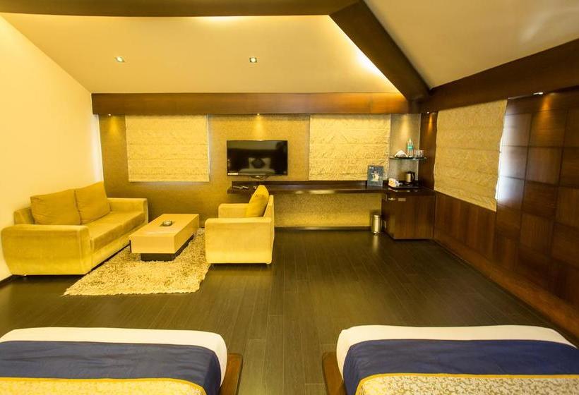 هتل Welcome   Fort