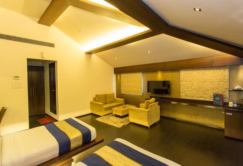 هتل Welcome   Fort