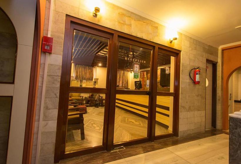 هتل Welcome   Fort