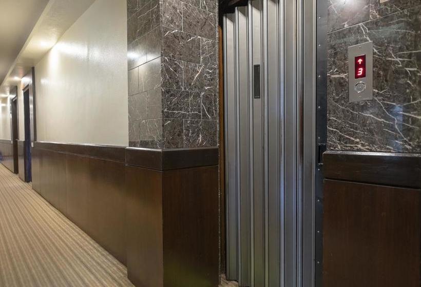 هتل Welcome   Fort