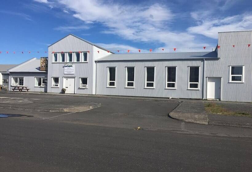 هتل Welcome Riverside Guesthouse