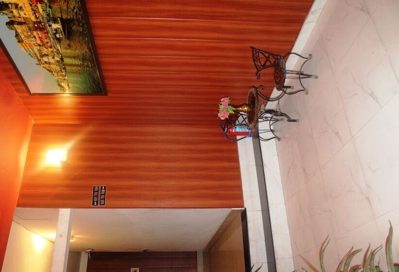 فندق Yash Residency Assi Ghat & Bhu