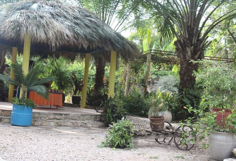 Le Jardin Hotel Restaurant