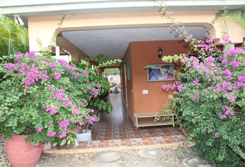 Le Jardin Hotel Restaurant