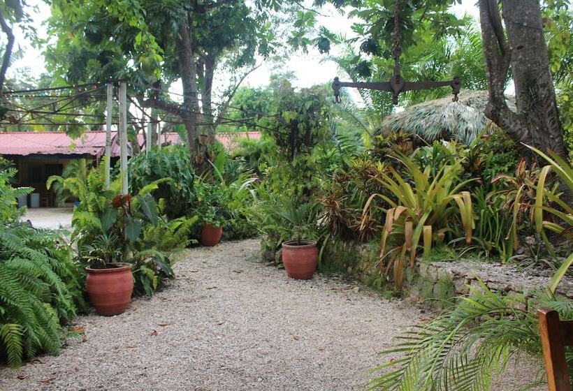 Le Jardin Hotel Restaurant