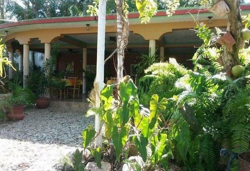 Le Jardin Hotel Restaurant