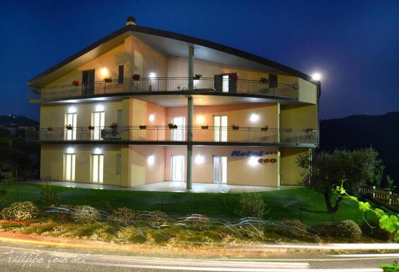 בית מלון כפרי 660