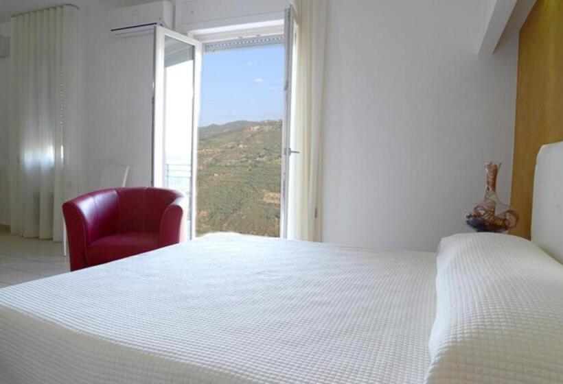 בית מלון כפרי 660