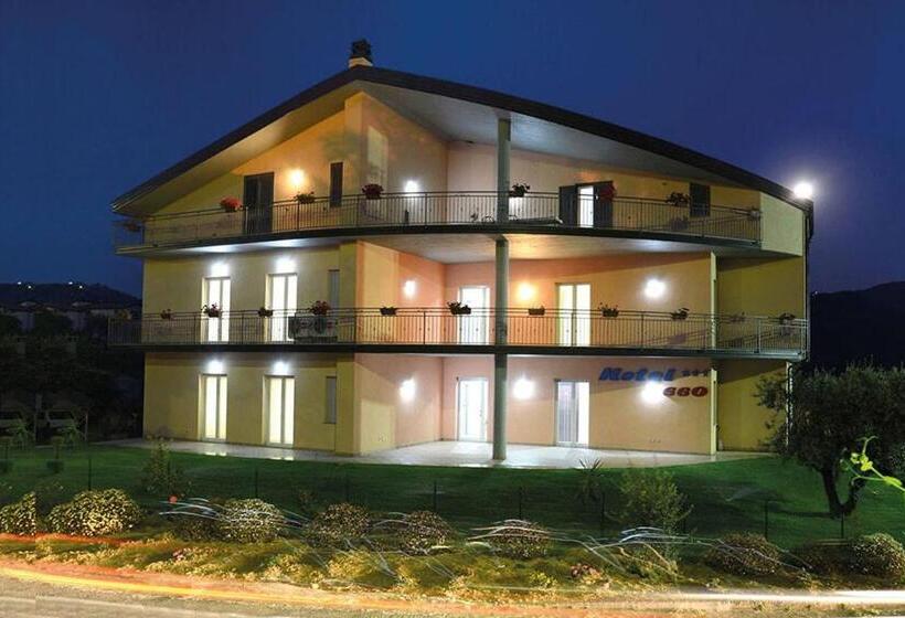 בית מלון כפרי 660