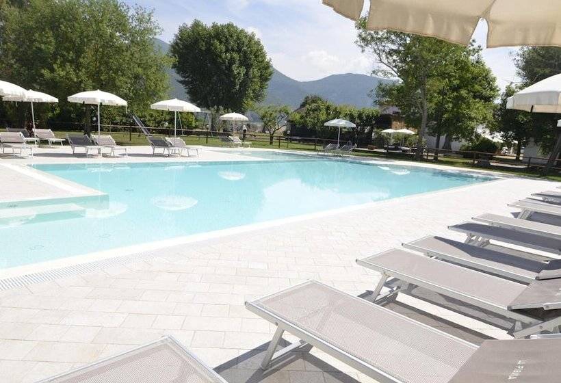 ホテル Agriturismo La Pisana