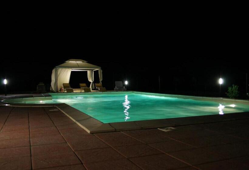 Отель Agriturismo La Prosciutta