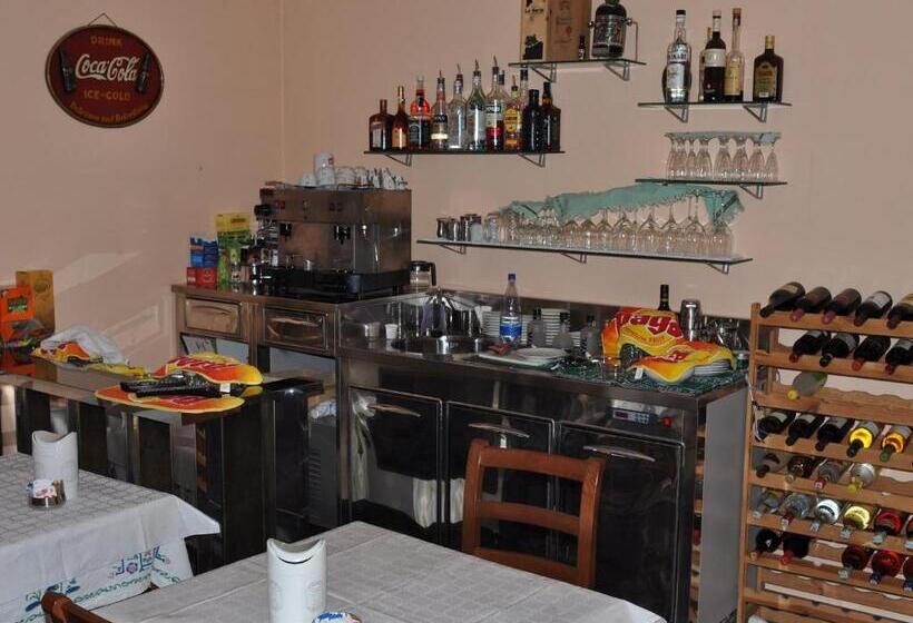 Отель Agriturismo La Prosciutta