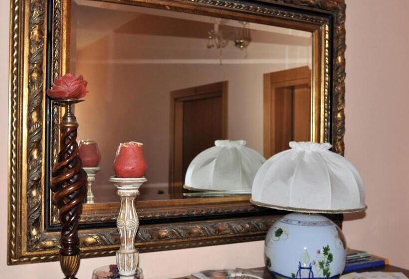 Отель Agriturismo La Prosciutta