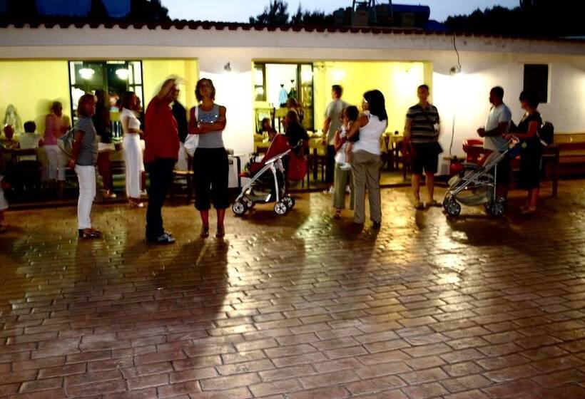 فندق Agriturismo Paulesa