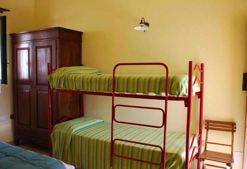 فندق Agriturismo Paulesa