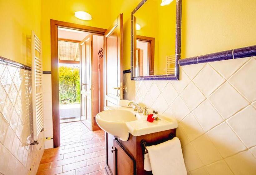 ホテル Agriturismo Poggio Pistolese