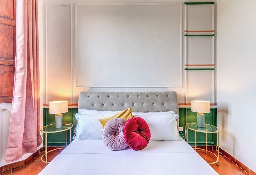 هتل Aweshome Villa Tower