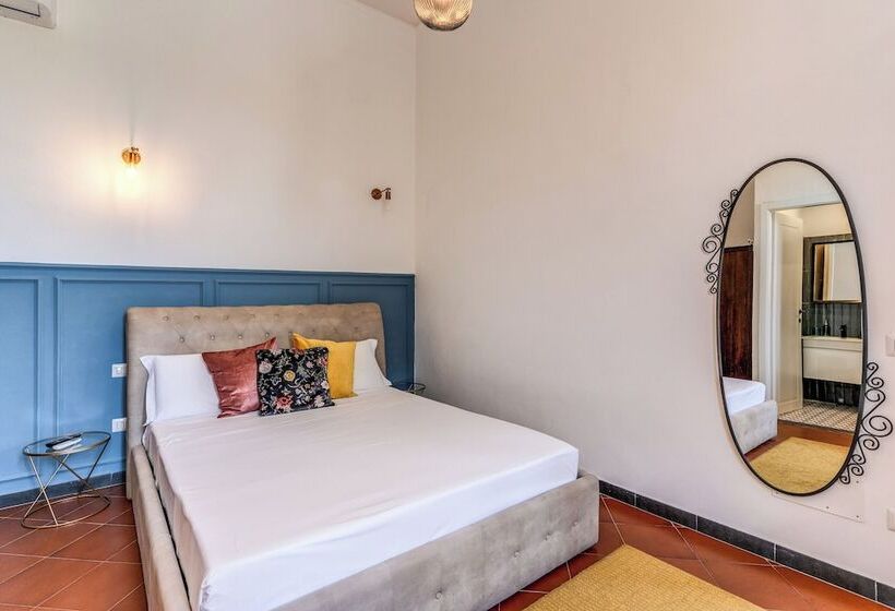 هتل Aweshome Villa Tower