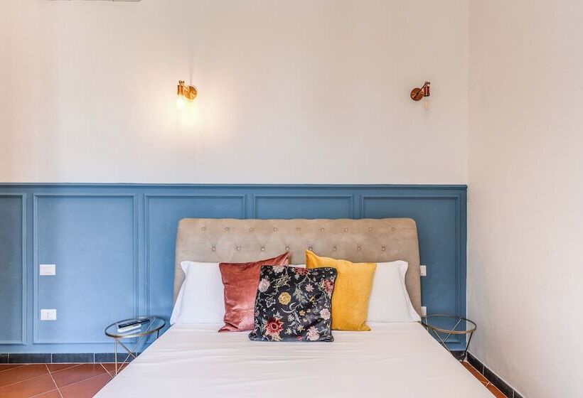 هتل Aweshome Villa Tower