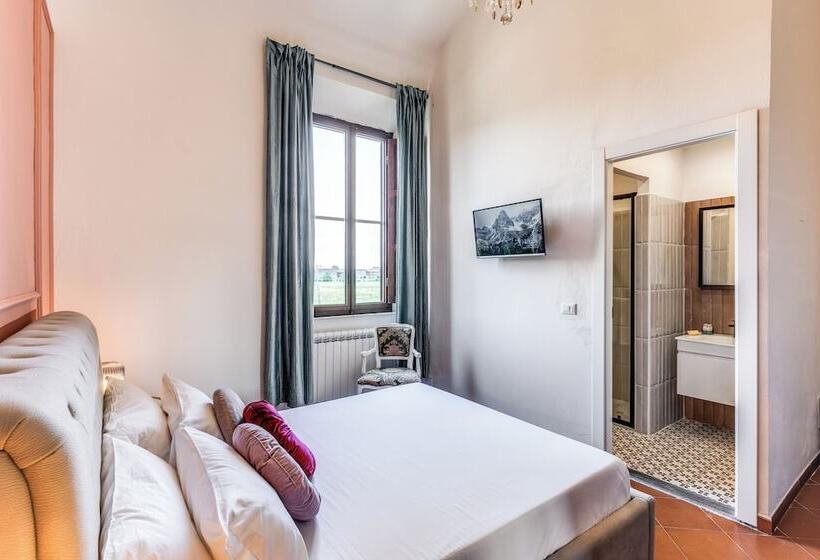 هتل Aweshome Villa Tower