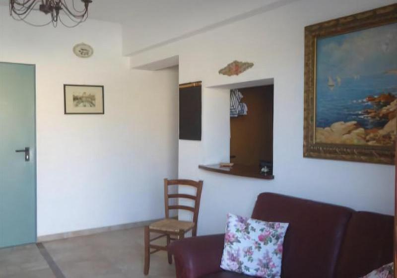 ホテル Baglio Maragani Az Agric B&b