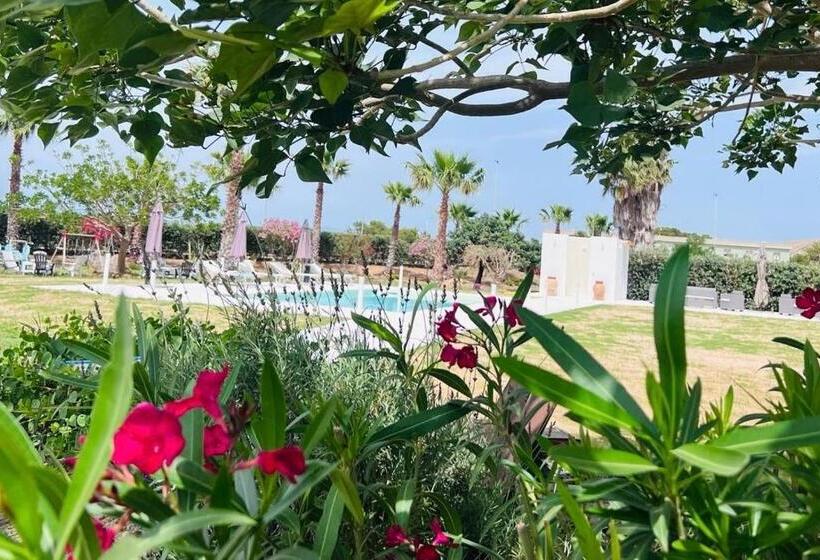 هتل B&b Brezza Delle Egadi