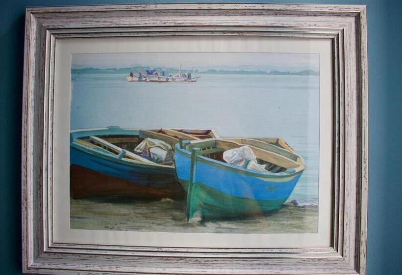 ホテル B&b Cinisi Mare E Monti