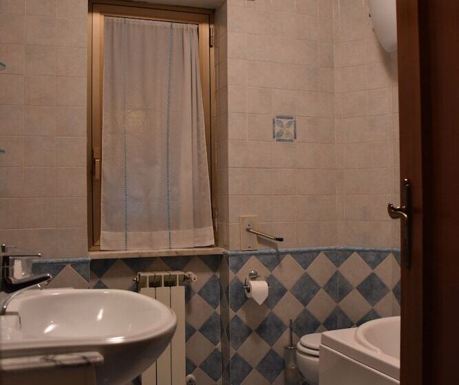 בית מלון כפרי B&b La Ginestra