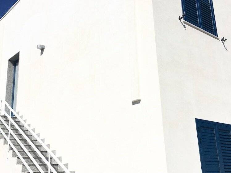 هتل B&b Sun Of Sicily