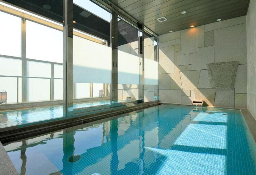 Candeo Hotels Kobe Tor Road