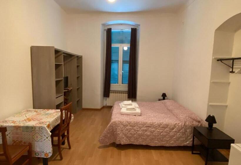 ホテル Cavour Guest House