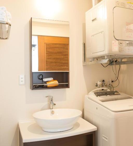 Отель Coldio Onna Hills